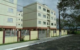 Apartamento em Peruíbe Seguro e Tranquilo